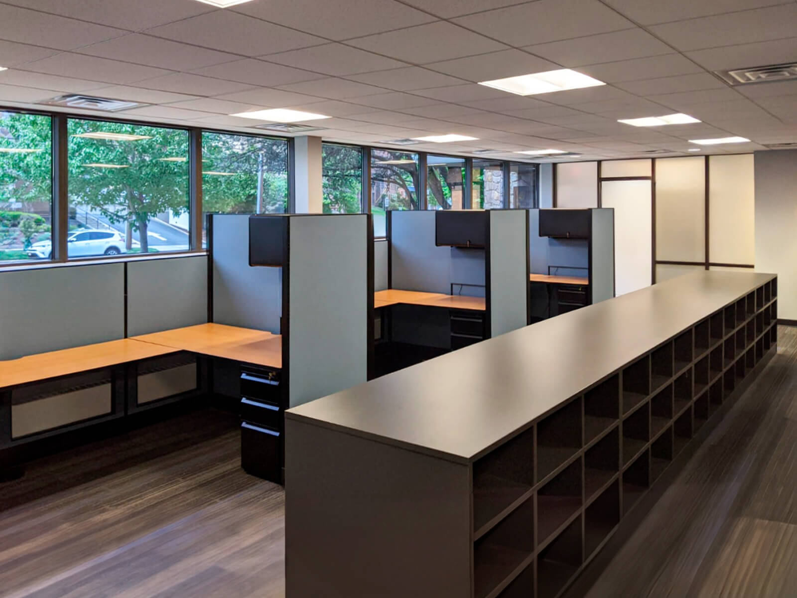 nj-office-furniture-truva4pbag-120120-15-1.jpg